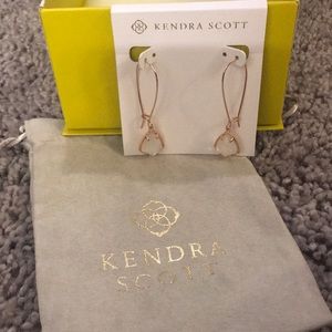 Rose gold Kendra Scott Earrings